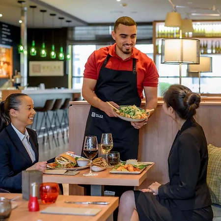 מלון Mercure Am Rathaus