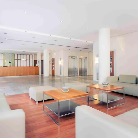 Mercure Am Rathaus 3* מאנהיים
