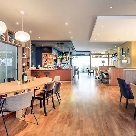 머큐어 암 라트하우스 호텔