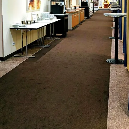 Mercure Am Rathaus 3* מאנהיים