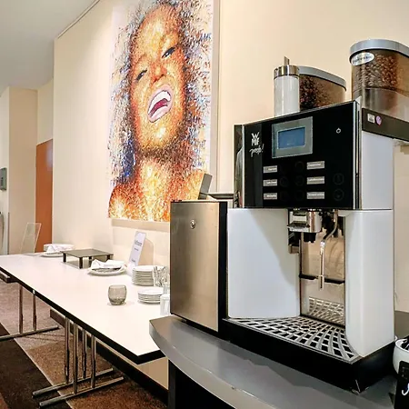 Mercure Am Rathaus 3* מאנהיים