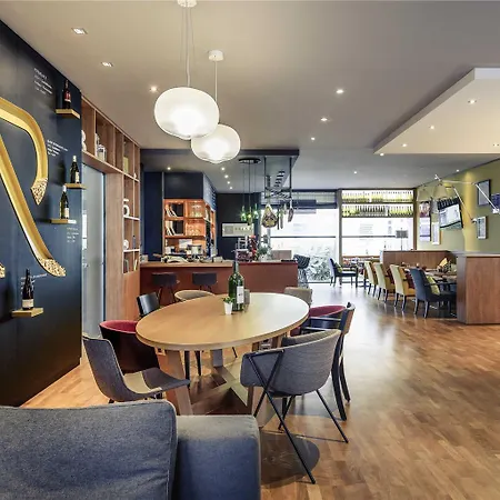 Mercure Am Rathaus 3* מאנהיים