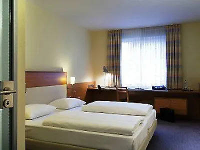 Mercure Am Rathaus Hotel 3*