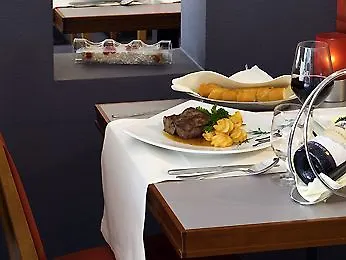 Hotel Mercure Am Rathaus 3*