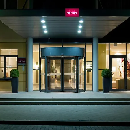 مركيور آم راتهاوس فندق 3*