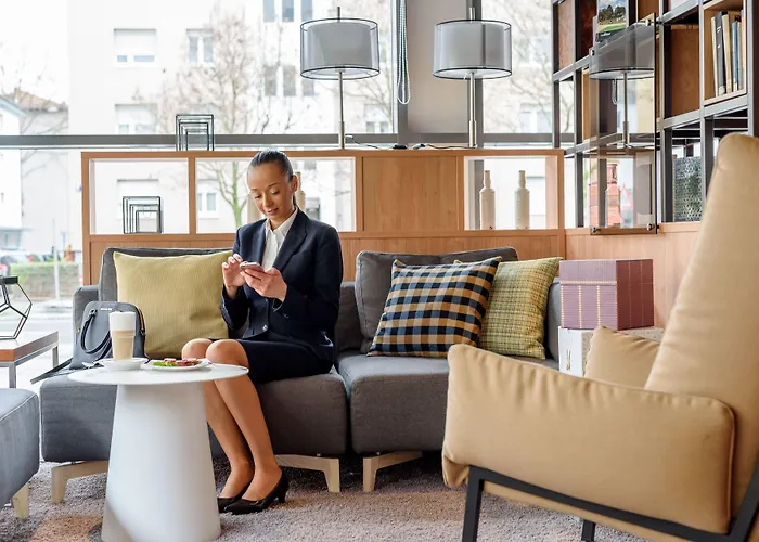 Mercure Am Rathaus 3*