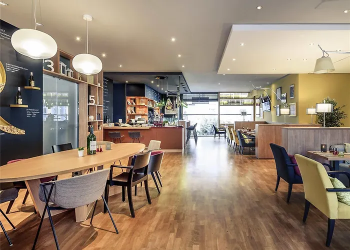 Hotel Mercure Am Rathaus 3*