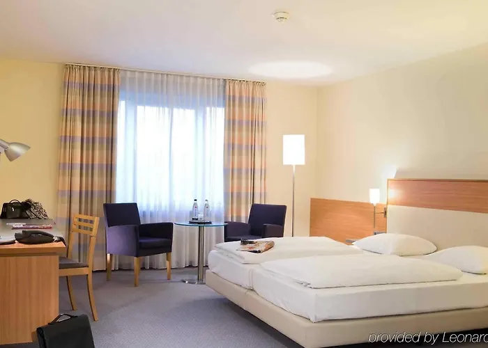 Mercure Am Rathaus 3*