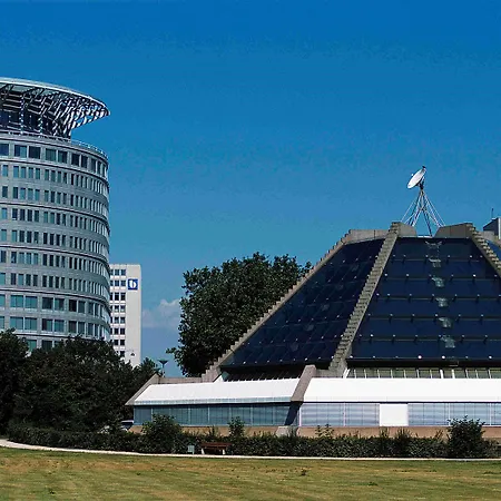 Szálloda Mercure Am Rathaus 3*