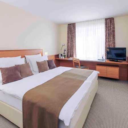 Szálloda Mercure Am Rathaus 3*