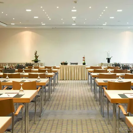 Szálloda Mercure Am Rathaus Mannheim